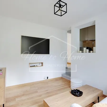 New, Elegant & Cozy, 2 Guests شقة باغنيو
